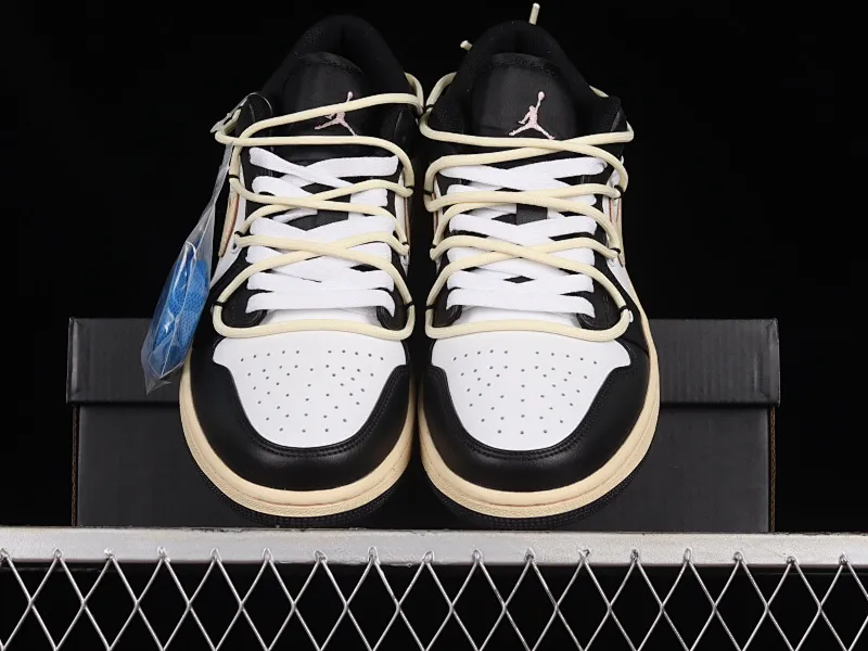 All categories Air Jordan Jordan series basketball shoes Air Jordan 1 Low Z version Air Jordan 1 Low AJ1 Joe 1 customized version Vibe flavor deconstruction Sports culture basketball shoes 553558-062